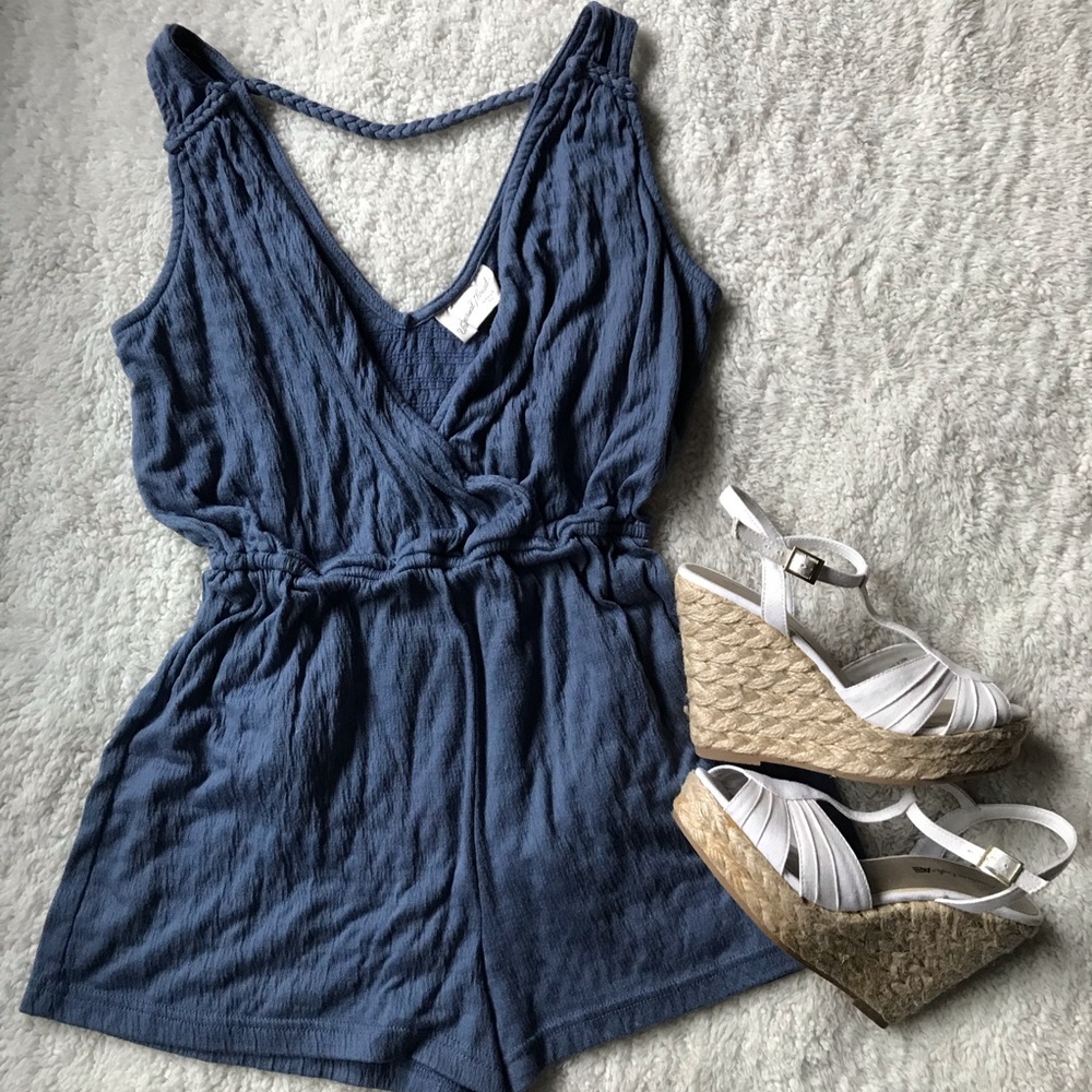 Universal Thread romper